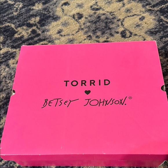 Torrid x Betsey Johnson Black Rhinestone Lace-Up Women's Combat Boots - Picture 5 of 5